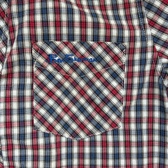 BEN SHERMAN age 4-5 blue and red plaid button down shirt with pocket - Picture 11 of 16